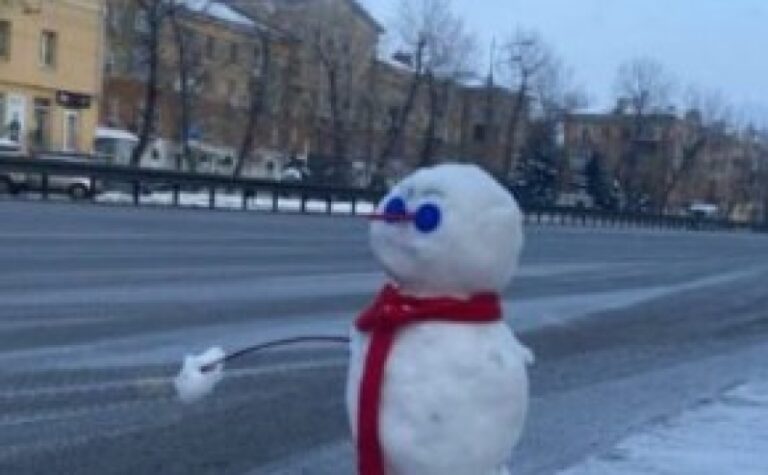 У Дніпрі на три дні перекриють рух у центрі та змінять розклад автобусів