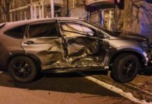 У Кривому Розі зіткнулись іномарки: у ДТП постраждала дитина