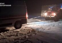 У Запоріжжі надзвичайники надали допомогу автомобілю швидкої медичної допомоги через негоду