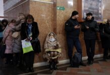 У Києві повітряна тривога через загрозу дронів: вже лунають вибухи