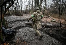 Ворог намагається “просочуватися” через позиції ЗСУ на Покровському напрямку