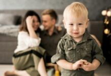 8000 гривень щомісяця зможуть отримувати працюючі батьки дітей віком від 1 до 3 років