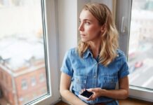 Чому ми закохуємося у людей, які нам не підходять та як вибратися з цієї пастки