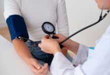 Ця звичка до обіду різко підвищує тиск: ви робите її щодня