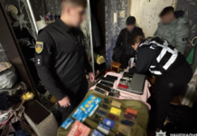 Правоохоронці Запоріжжя викрили шахрайські call-центри, які ошукували українців та іноземців