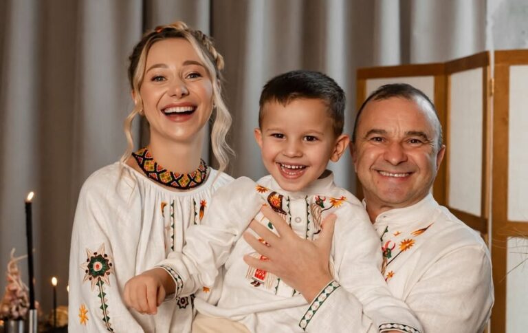 “Здійснилася мрія”. Віктор Павлік та Катерина Репяхова купили квартиру 4-річному сину (фото)