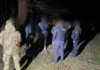 Поблизу кордону з Румунією затримано трьох порушників та їхнього провідника: серед втікачів житель Запоріжжя