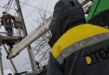 ДТЕК: 100 тисячам абонентів у Києві повернули світло після атаки Росії