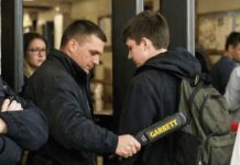 Металодетектори та охорона: у школах змінюють правила безпеки під час воєнного стану