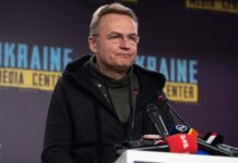 Влада: у напрямку Львова летіли два «Кинжали», сили ППО їх знешкодили