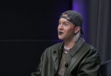 Відомий б’юті блогер чесно відповів, чи готовий піти на фронт