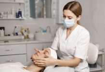 Лікарі благають: припиніть робити ці 3 процедури поза клінікою