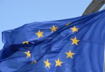 «Від цього нудить», «ганебно», «неприйнятно»: європейські міністри про блокування Угорщиною 90 млрд для України