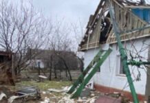 Під завалами можуть бути люди: ворог ввечері 24 лютого атакував Дніпропетровщину