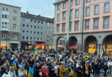 У місті-побратимі Камʼянського Вупперталі провели мітинг солідарності