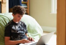 У Миколаєві через негоду змінюють формат навчання: що потрібно знати батькам