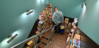 Література російською зникне зовсім? Які книжки планують вилучити з обігу в Україні