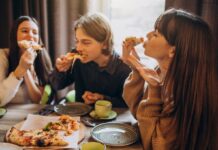 Всього 30 хвилин увечері: секретний метод захисту підлітків, про який забули батьки