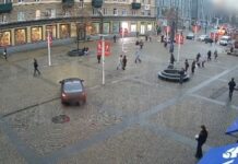 У Дніпрі виявили водія, який агресивно рухався на авто пішохідною зоною, і притягнули його до відповідальності