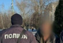 У Кам’янському 50-річний чоловік вдарив знайомого ножем у живіт