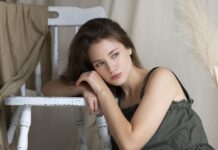 Хто першим плаче через нещасливе кохання: ваш знак Зодіаку у списку?