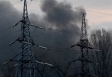 Міненерго: через удари РФ є знеструмлення в 5 областях, поранений працівник обленерго