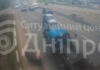 У Дніпрі в трактора на ходу відлетіло колесо: подробиці ДТП на Новому мосту