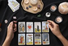 Життя різко зміниться: карти Таро назвали 5 знаків Зодіаку, які отримають рідкісний шанс