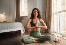 Медитація для новачків: 10 порад, як почати практикувати вдома та не кинути через два дні