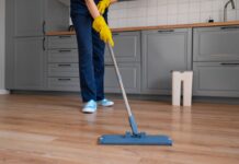 Частіше, ніж ви думаєте: скільки разів на тиждень мити підлогу, якщо є кіт або собака