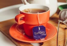 Чому чай гірчить навіть із дорогими пакетиками: несподівана причина