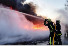 Причини займання встановлюються: в одному з сіл Запорізького району спалахнула господарча споруда