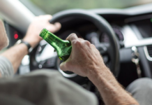 У Дніпрі водію повідомили про підозру за спробу підкупу поліцейських