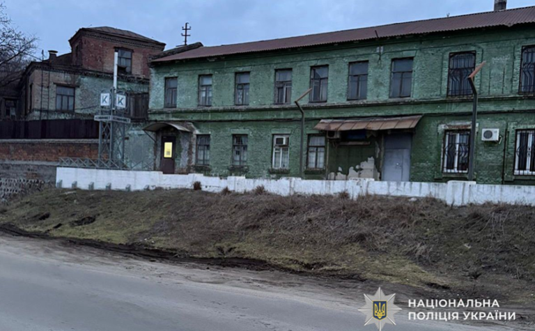 Конфлікт із ТЦК у Дніпрі завершився ножовим пораненням військовослужбовця: деталі