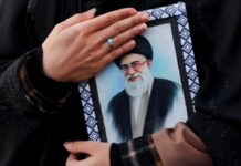 Син Алі Хаменеї став новим верховним лідером Ірану – медіа