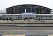 Крок до відкриття неба? В Україні створили робочу групу з аеропортів