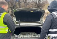 У Дніпрі поліцейські викрили схему незаконного списання з військового обліку