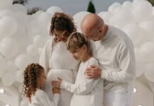 Зірка “Ліги сміху” втретє став батьком: зворушливі фото