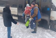 Із прифронтових громад Синельниківщини евакуювали понад 45 тисяч людей