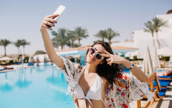 freepik__com_97c6494b74edaeaa5ff3979db7657765_1300x820