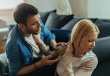 Кохання чи маніпуляція? 5 тривожних сигналів, що партнер вас руйнує