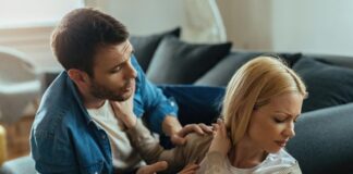 Кохання чи маніпуляція? 5 тривожних сигналів, що партнер вас руйнує