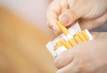 86% споживачів нікотину починали зі звичайних сигарет: статистика вражає