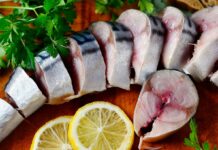 Забутий спосіб маринування скумбрії: смак, що перевершує навіть сьомгу