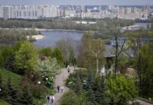 Швидке потепління та грози? Синоптики пояснили, яким може бути квітень в Україні