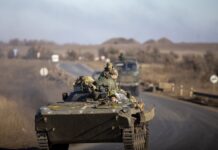 Донбас в обмін на гарантії від США: як українці ставляться до питання територій