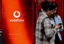 Vodafone підписав меморандум зі супутниковою мережею AST SpaceMobile: чого чекати абонентам