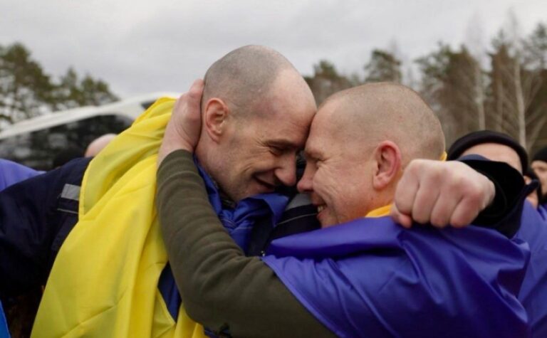 20 захисників із Дніпропетровщини  повернулися додому з російського полону