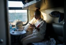 Адаптовані графіки й автобуси замість поїздів: в яких областях УЗ змінила рух 2 березня