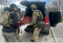 У Нікополі «Білі янголи» провели евакуацію мешканців під обстрілами